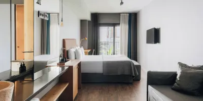 Junior Suite — Trip.com listing photograph